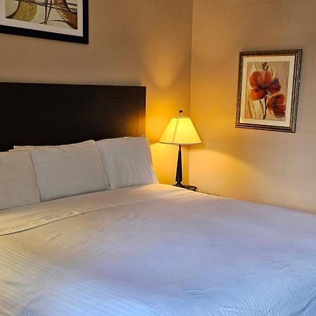 Bellis Inn Белингам Екстериор снимка